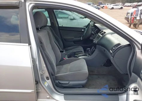 2006 Honda Accord 2.4 Ex z USA, uszkodzony, nr VIN 1HGCM56766A153425